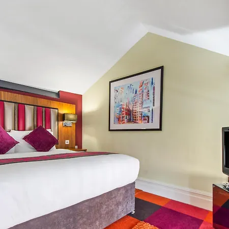 曼切斯特市罗姆兹酒店 4*