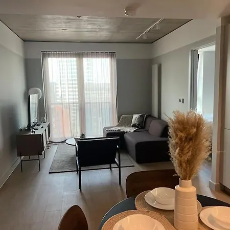 2bedroom Luxury City Centre