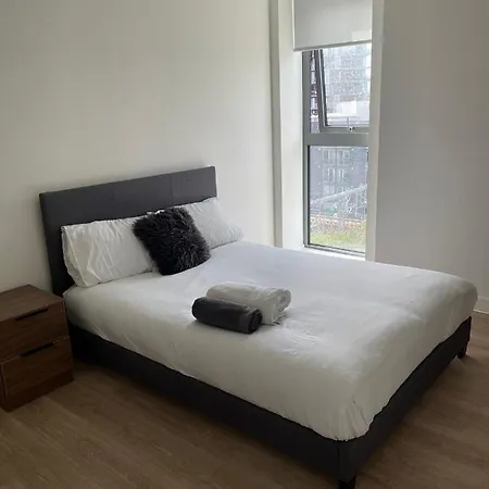Апартаменты 2 Bedroom In Centre *