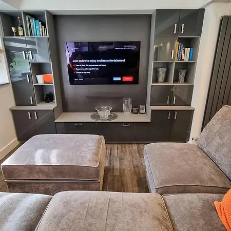 Beautiful Close To Centre * Manchester