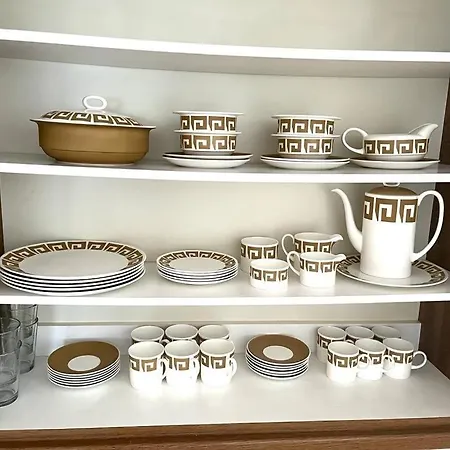 Spacious 3 Bedroom House - Sleeps 5 Manchester