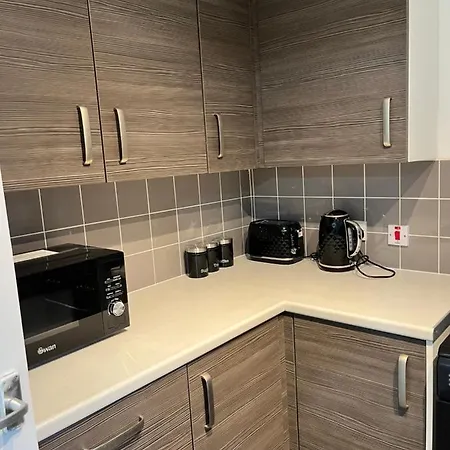Spacious & Cosy Near Centre - Free Driveway Parking Holiday home Manchester