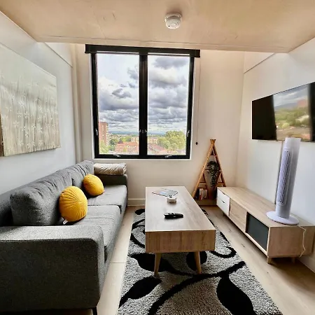 1 Bedroom Duplex In Apartment