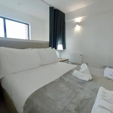 1 Bedroom Duplex In *