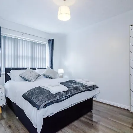 Apartman Cozy Away From In Manchester. *