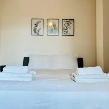 Lovely 1 Bed In Old Trafford Apartment *
