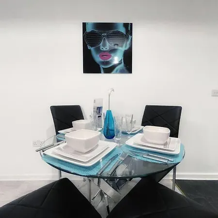 Cityfront Modern Apt near Centre/etihad, Free Parking Manchester