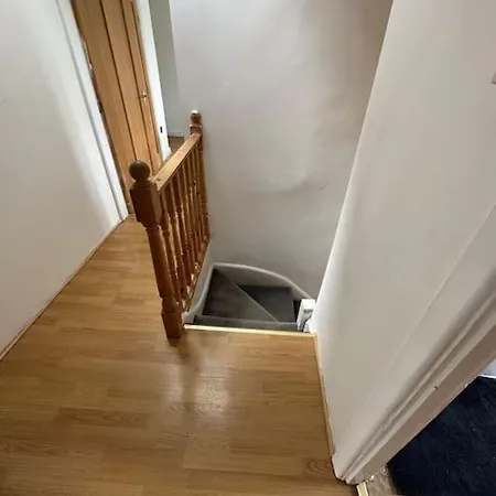 4 Bedroom Luxury - Knights Living Hébergement de vacances Manchester