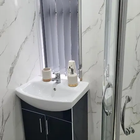 Spacious & Cosy In Μάντσεστερ