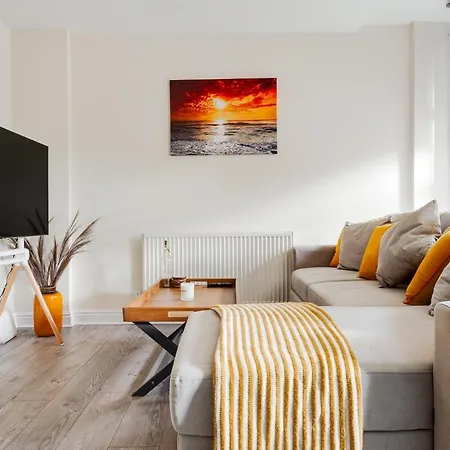 شقة Brimmond Homes - Nr To Univ, Hospitals, O2 Apollo, Plab & 7 Mins To Centre - Stylish, Modern & Secure 2 Bed, 2 Bath With Allocated Free Parking *