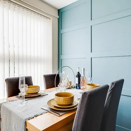 شقة Brimmond Homes - Nr To Univ, Hospitals, O2 Apollo, Plab & 7 Mins To Centre - Stylish, Modern & Secure 2 Bed, 2 Bath With Allocated Free Parking