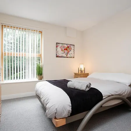 Brimmond Homes - Nr To Univ, Hospitals, O2 Apollo, Plab & 7 Mins To Centre - Stylish, Modern & Secure 2 Bed, 2 Bath With Allocated Free Parking * Mánchester