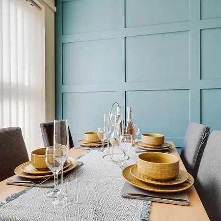 Brimmond Homes - Nr To Univ, Hospitals, O2 Apollo, Plab & 7 Mins To Centre - Stylish, Modern & Secure 2 Bed, 2 Bath With Allocated Free Parking Mánchester