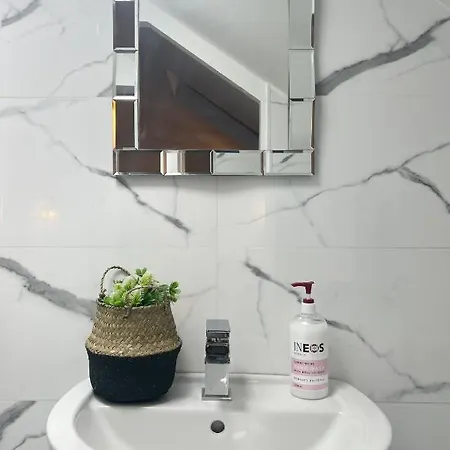 House In The Heart Of * Manchester