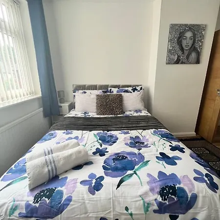 House In The Heart Of ホームステイ *