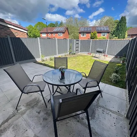 Rum i privatbostad House In The Heart Of