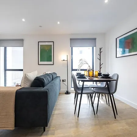 Oscar House - 1 Bed *