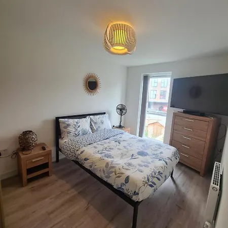 Lovely New In Close To Fc Apartmán