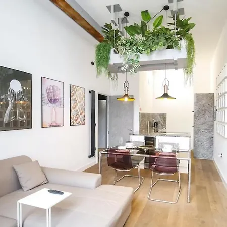 Immaculate 1-bed In Apartment Manchester