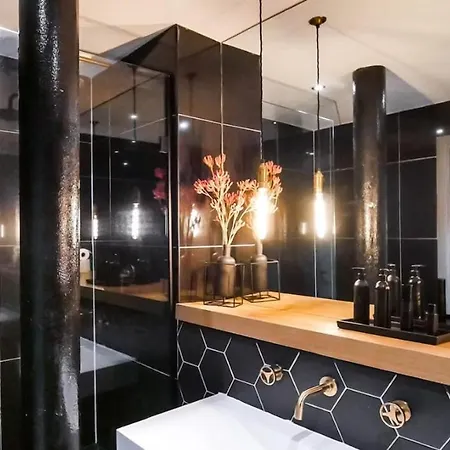 Apartment Immaculate 1-bed In *