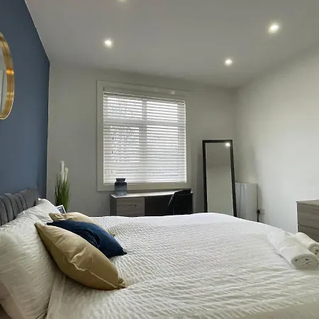 Apartment 12min To - Free Parking - Christie Nhs - Contractor Friendly - Irwell