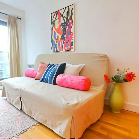 Pass The Keys Bohemian Ancoats With Balcony Апартаменты Манчестер