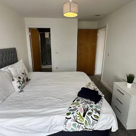 Lovely 2 Bed Mcr + Balcony Apartmán Manchester