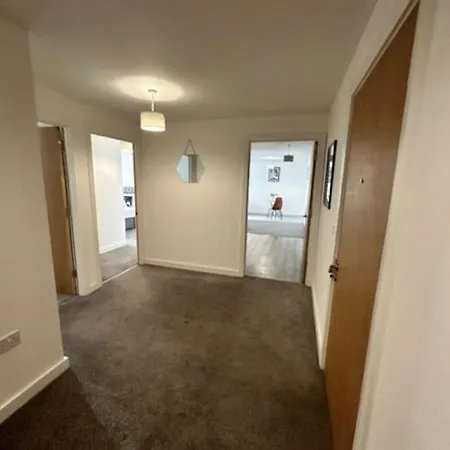 Xl 2 Bed Mcr Sleeps 7 * Manchester