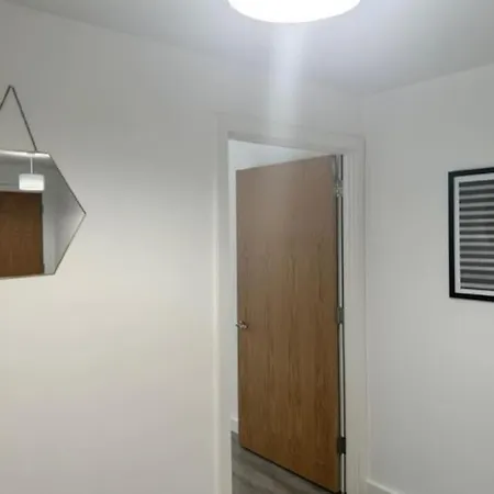 Apartament Xl 2 Bed Mcr Sleeps 7 Manchester