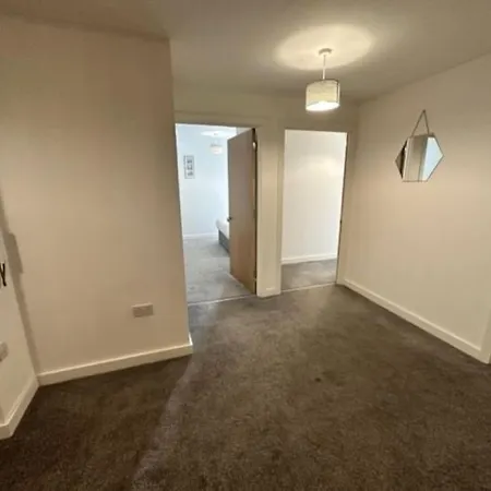 Apartment Xl 2 Bed Mcr Sleeps 7 *