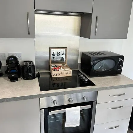 Super Mcr 1 Bed + Balcony מנצ'סטר