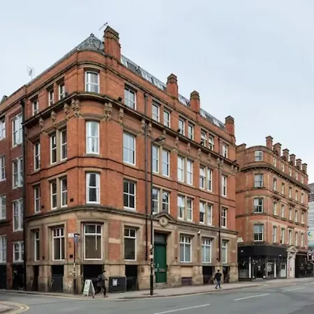 Centre Contemporary - * Manchester