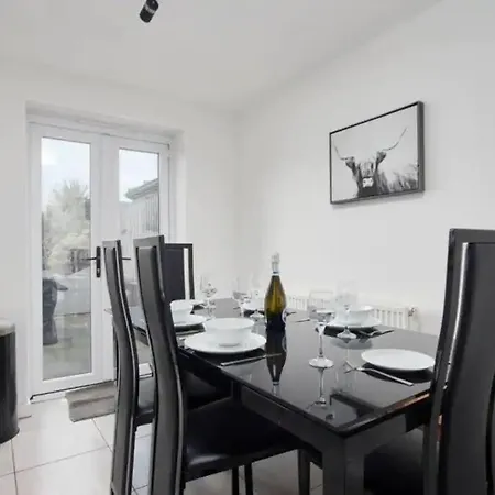 Σπίτι διακοπών Lawnswood Place Μάντσεστερ