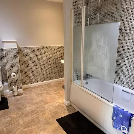 Crystal Hotel 3*