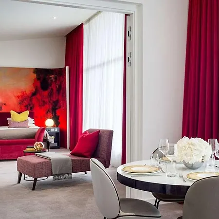 Hotell The Lowry