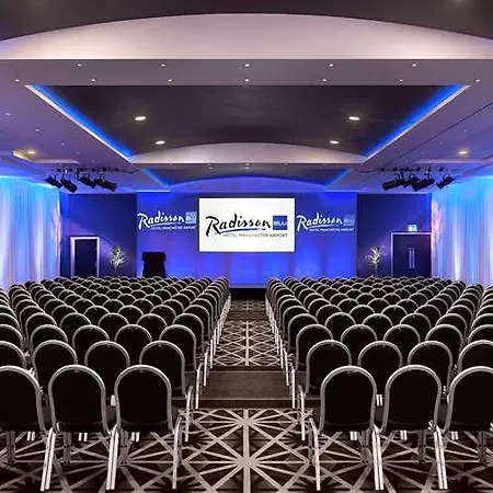 Radisson Blu Manchester. Airport 4*
