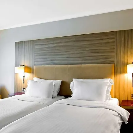 Radisson Blu Manchester. Airport Manchester