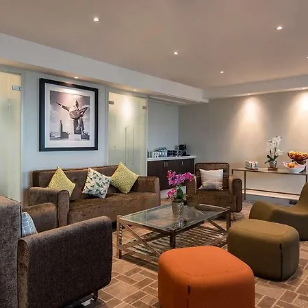 Radisson Blu Manchester. Airport Hotel