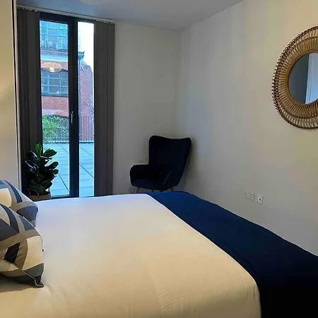 Apartment Luxury 2 Bed 2 Bath Central Manchester *