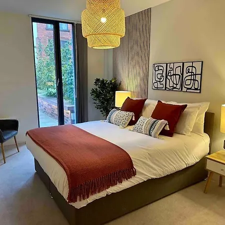 Luxury 2 Bed 2 Bath Central Manchester *