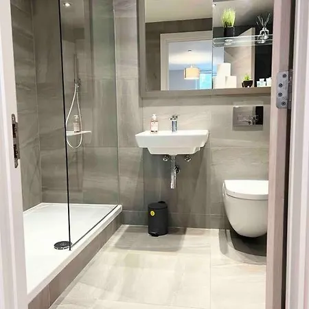 Luxury 2 King Bedroom City Centre Appartement *