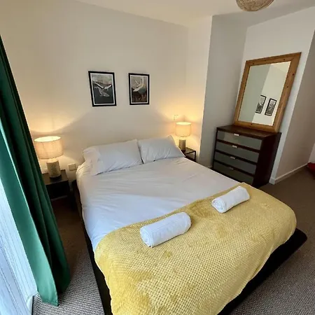 Cosy, Bright And Flat For Work And Ancoats