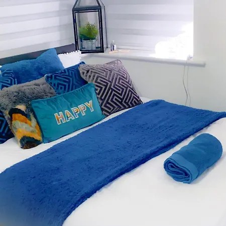 Royal At Coop Live Etihad, Sports Bed & Breakfast