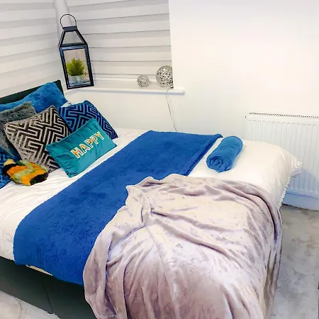 Royal At Coop Live Etihad, Sports Bed & Breakfast Manchester