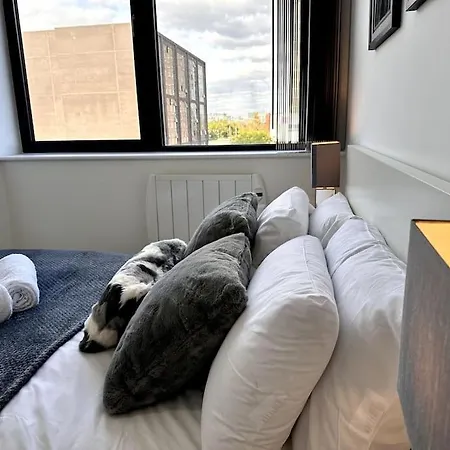 Luxury 1 Bedroom In Old Trafford