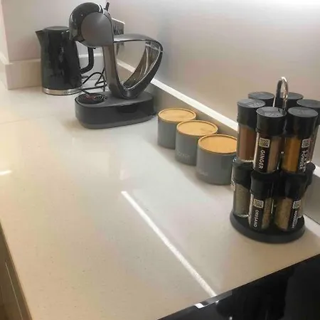 Premium Mcr Centre 4*