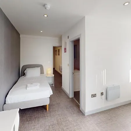 Rest&recharge At The White House Nr Old Trafford 펜션 맨체스터