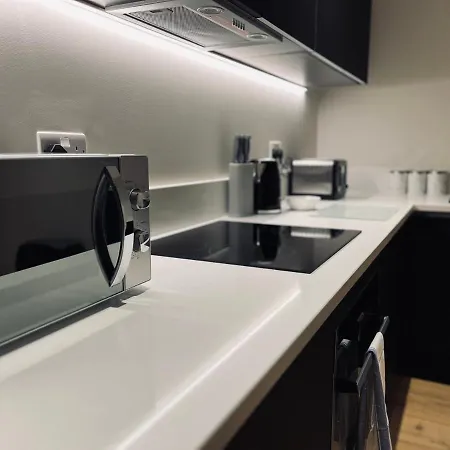 Stunning 2 Bedroom In The Centre