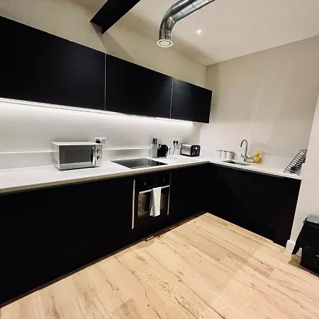 Apartment Stunning 2 Bedroom In The Centre *