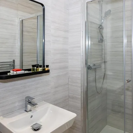 Amazing 1bd China Town *